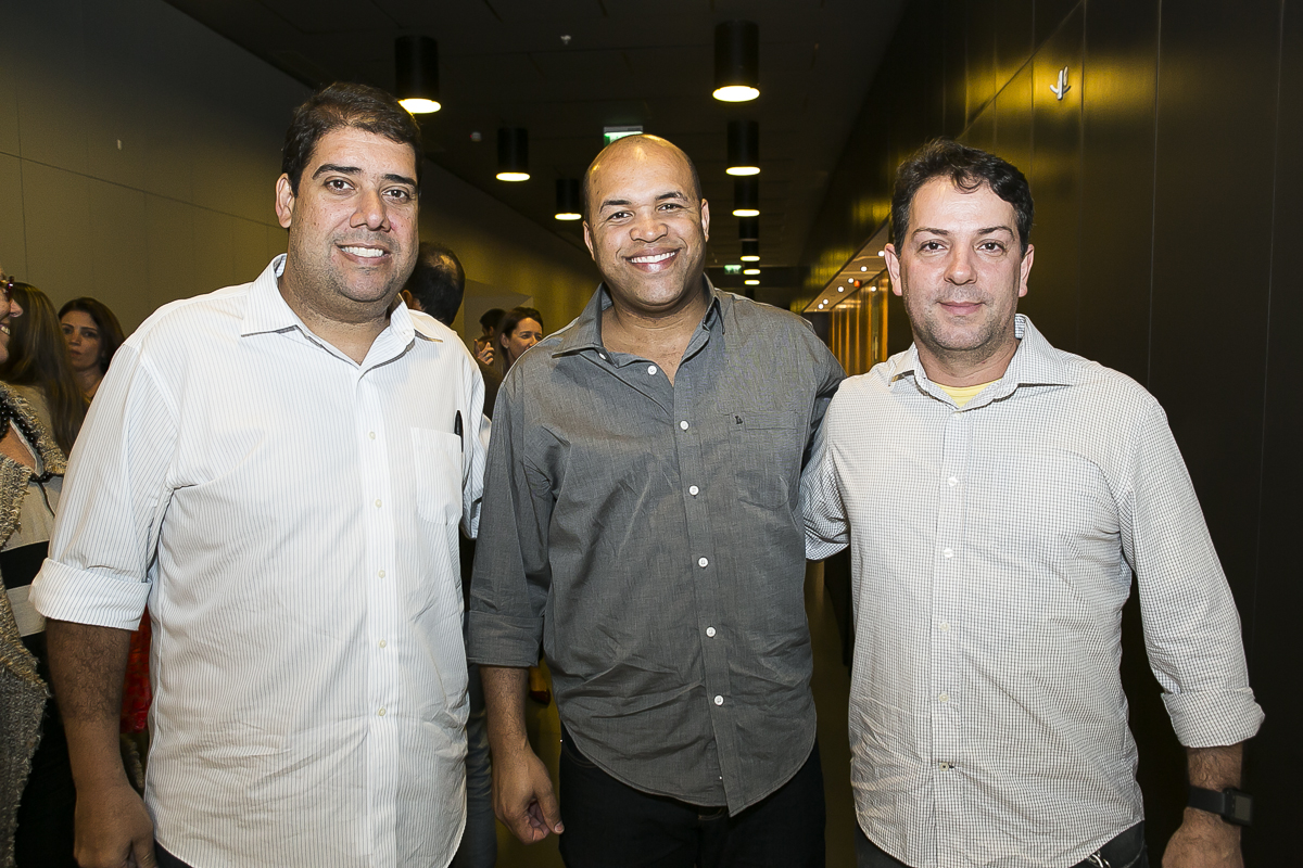 Palestras “Regulamentação da profissão de Designer de Interiores” e “Como incorporar valor aos projetos através da adoção de conceitos de sustentabilidade”- NFD